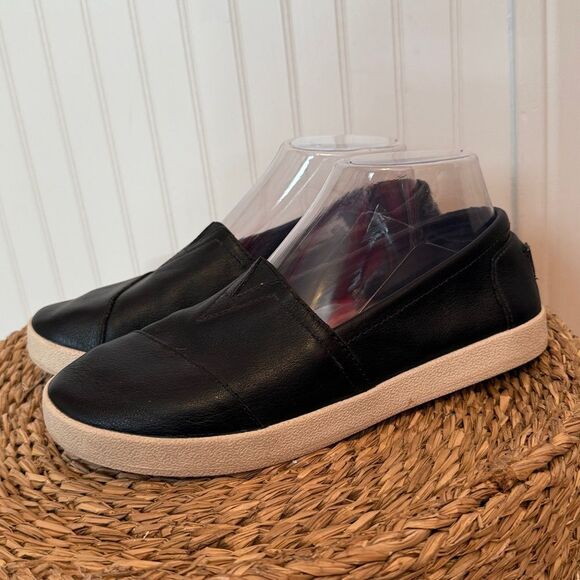 Toms Black Leather Women’s  Loafers - 7 - Good Condition - Picture 2 of 8